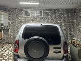 Chevrolet Niva 2014 года за 2 600 000 тг. в Туркестан – фото 2