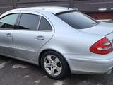 Mercedes-Benz E 240 2004 года за 5 300 000 тг. в Талдыкорган – фото 3