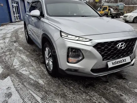 Hyundai Santa Fe 2019 года за 13 500 000 тг. в Семей – фото 3