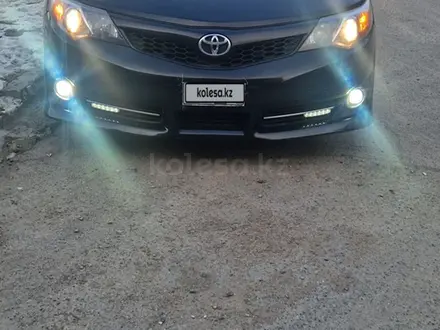 Toyota Camry 2012 года за 6 300 000 тг. в Атырау