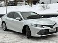 Toyota Camry 2018 года за 14 900 000 тг. в Алматы – фото 6