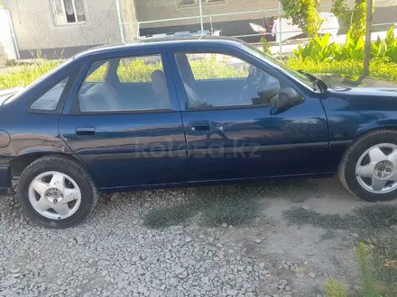 Opel Vectra 1994 года за 850 000 тг. в Туркестан – фото 3