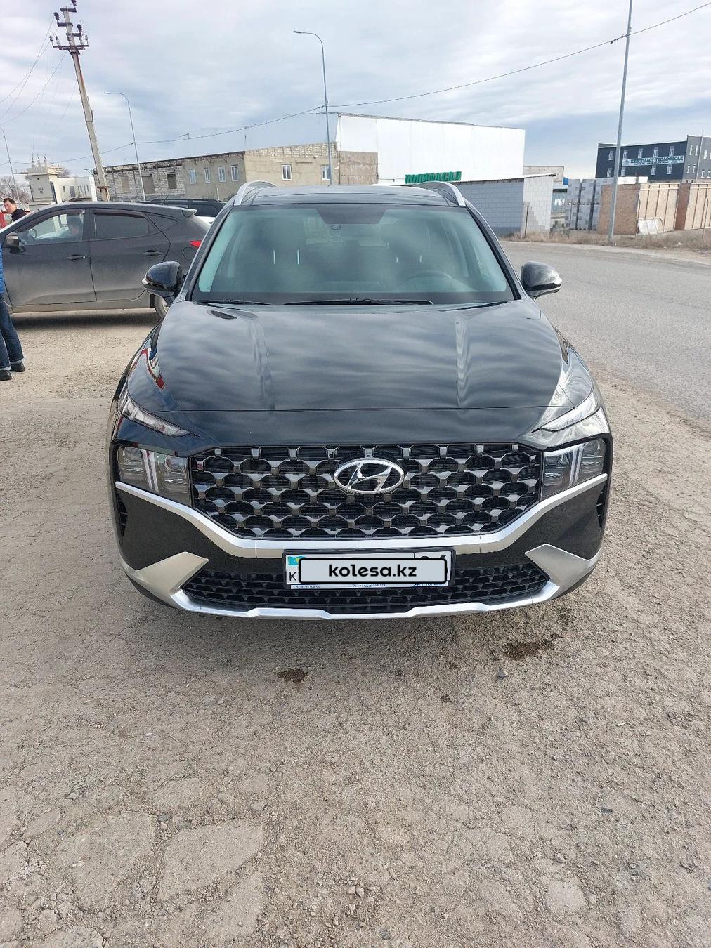 Hyundai Santa Fe 2023 г.