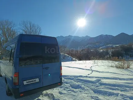 Mercedes-Benz Sprinter 2004 года за 5 200 000 тг. в Талгар – фото 2