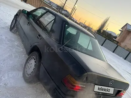 Mercedes-Benz E 260 1989 года за 850 000 тг. в Астана – фото 13