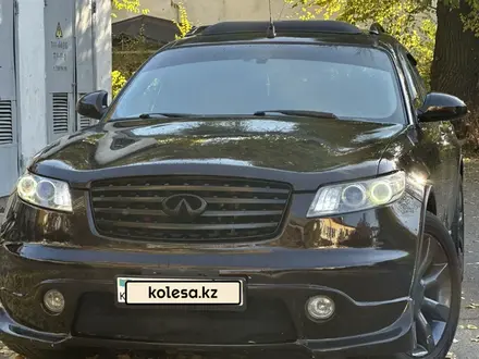 Infiniti FX35 2006 года за 6 000 000 тг. в Алматы – фото 5