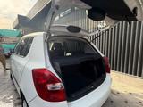 Skoda Fabia 2012 года за 2 600 000 тг. в Шымкент – фото 3