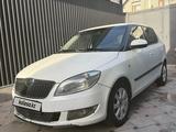 Skoda Fabia 2012 года за 2 600 000 тг. в Шымкент – фото 5