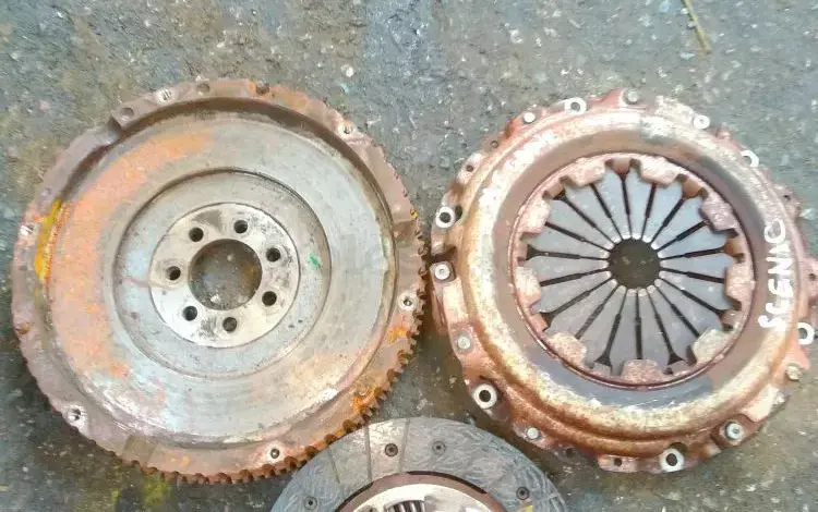 Маховик renault за 40 000 тг. в Алматы