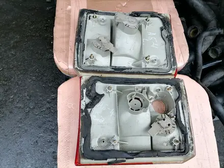 Фонари на крышку багажника Ауди В4 унив. RL, седан R 93г за 1 000 тг. в Алматы – фото 4