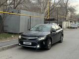 Toyota Camry 2017 года за 11 550 000 тг. в Шымкент