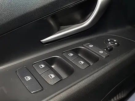 Hyundai Elantra 2022 года за 6 440 000 тг. в Алматы – фото 23