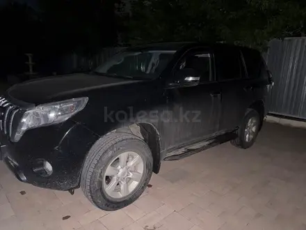 Toyota Land Cruiser Prado 2014 года за 15 000 000 тг. в Актобе – фото 2