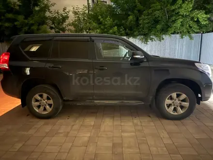 Toyota Land Cruiser Prado 2014 года за 15 000 000 тг. в Актобе