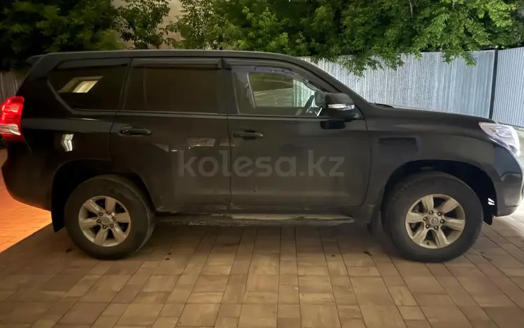 Toyota Land Cruiser Prado 2014 года за 15 000 000 тг. в Актобе