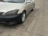 Toyota Camry 2005 года за 3 888 888 тг. в Конаев (Капшагай) – фото 3