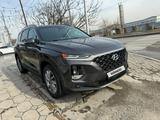 Hyundai Santa Fe 2020 года за 14 200 000 тг. в Алматы