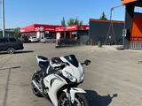 Honda  CBR 1000 RR/RA Fireblade 2008 годаүшін3 400 000 тг. в Алматы