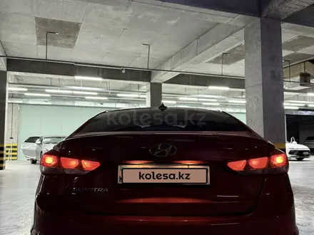 Hyundai Elantra 2017 года за 5 400 000 тг. в Шымкент – фото 2