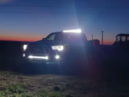 Toyota Tacoma 2016 года за 20 000 000 тг. в Астана – фото 4