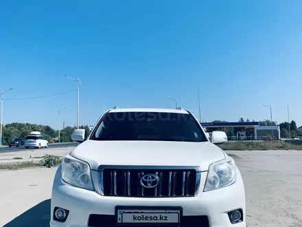 Toyota Land Cruiser Prado 2009 года за 14 000 000 тг. в Актобе – фото 6