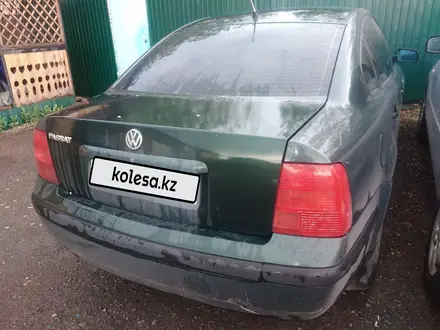 Volkswagen Passat 1996 года за 1 900 000 тг. в Экибастуз – фото 4