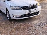 Skoda Rapid 2014 годаүшін4 820 000 тг. в Актобе – фото 2