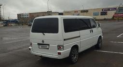 Volkswagen Caravelle 1993 года за 3 500 000 тг. в Караганда – фото 3