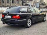 BMW 520 1999 годаүшін3 600 000 тг. в Алматы – фото 2