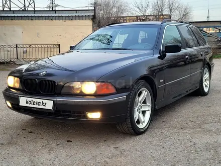 BMW 520 1999 года за 3 600 000 тг. в Алматы – фото 33