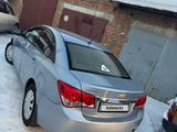 Chevrolet Cruze 2011 года за 3 000 000 тг. в Усть-Каменогорск – фото 2