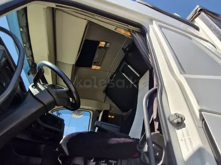 Volvo  FH 2017 года за 45 500 000 тг. в Алматы – фото 9