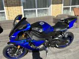 Yamaha  YZF-R1 2018 годаfor10 000 000 тг. в Астана – фото 4