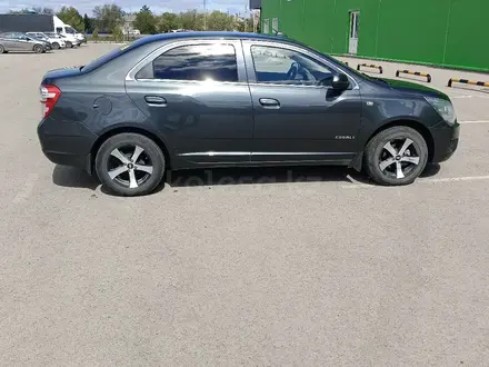 Chevrolet Cobalt 2022 года за 6 550 000 тг. в Актобе – фото 3