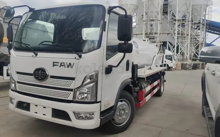 FAW  НОВЫЙ АССЕНИЗАТОР FAW 8 КУБОВ 2026 года за 34 000 000 тг. в Отеген-Батыр