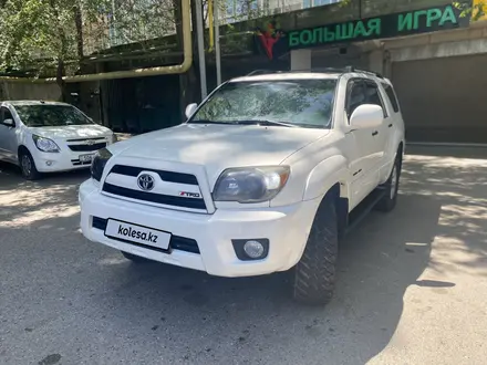 Toyota 4Runner 2006 года за 12 000 000 тг. в Алматы