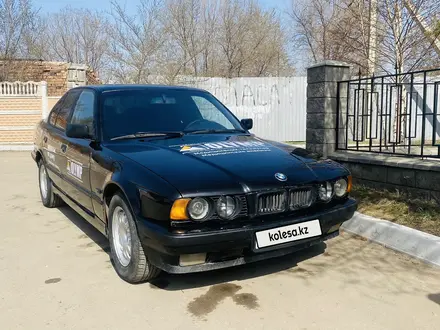 BMW 520 1994 года за 2 050 000 тг. в Астана