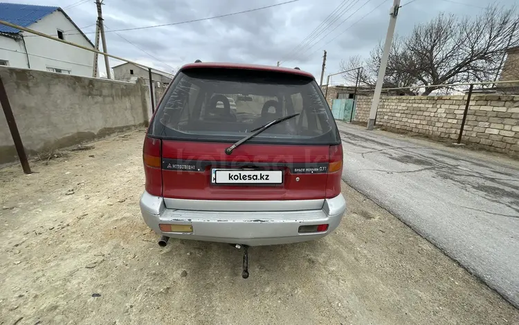 Mitsubishi Space Runner 1995 годаүшін1 000 000 тг. в Актау