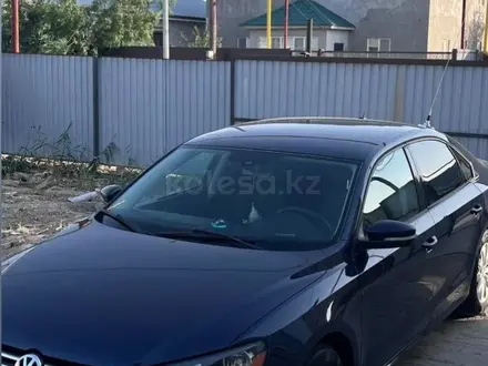 Volkswagen Passat 2015 года за 3 500 000 тг. в Атырау – фото 8