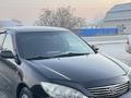 Toyota Camry 2005 года за 5 700 000 тг. в Семей – фото 12