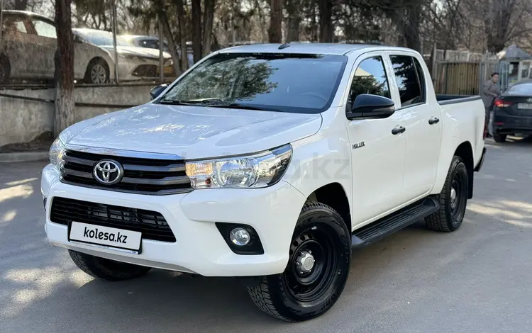 Toyota Hilux 2018 года за 14 500 000 тг. в Алматы