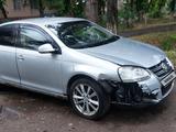 Volkswagen Jetta 2008 года за 2 000 000 тг. в Тараз – фото 2