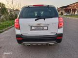 Chevrolet Captiva 2013 года за 9 000 000 тг. в Шымкент – фото 2