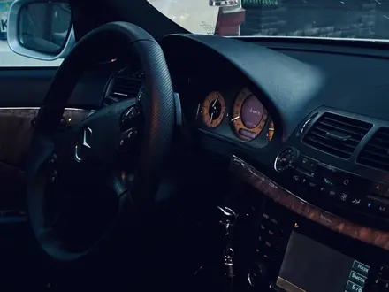 Mercedes-Benz E 55 AMG 2006 года за 8 000 000 тг. в Алматы – фото 4