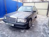 Mercedes-Benz 190 1992 годаүшін1 500 000 тг. в Усть-Каменогорск – фото 5