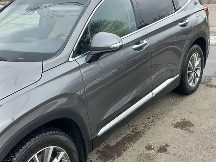 Hyundai Santa Fe 2020 года за 15 300 000 тг. в Тараз – фото 3