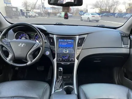 Hyundai Sonata 2011 года за 7 600 000 тг. в Уральск – фото 5