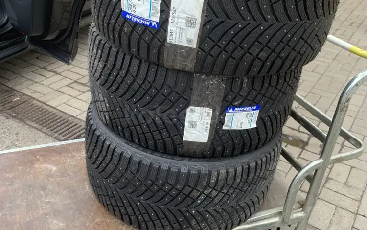 295/40/21 Michelin X-Ice North 4 (шипы) за 850 000 тг. в Астана