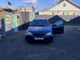 Toyota Avensis 2001 года за 2 500 000 тг. в Астана