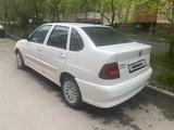 Volkswagen Polo 2001 года за 1 300 000 тг. в Алматы – фото 2